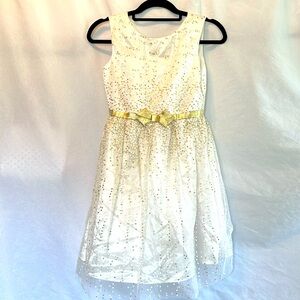⭐️ Jona Michelle Princess dress sleeveless crinoline layers gold bow girl 12